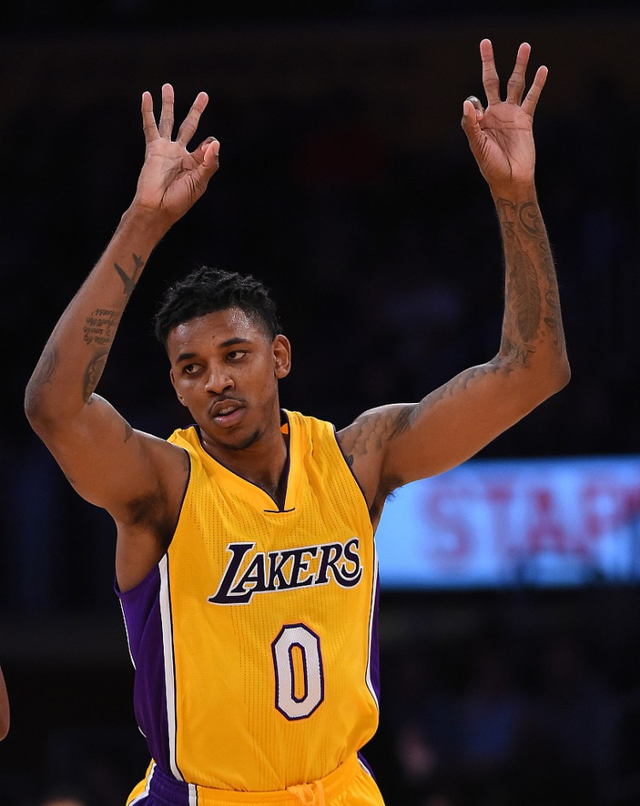 山东男篮内线优势明显（山东男篮内线占尽上风）